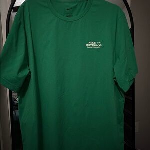 Nike Moving Co. Green Short Sleeve Tee